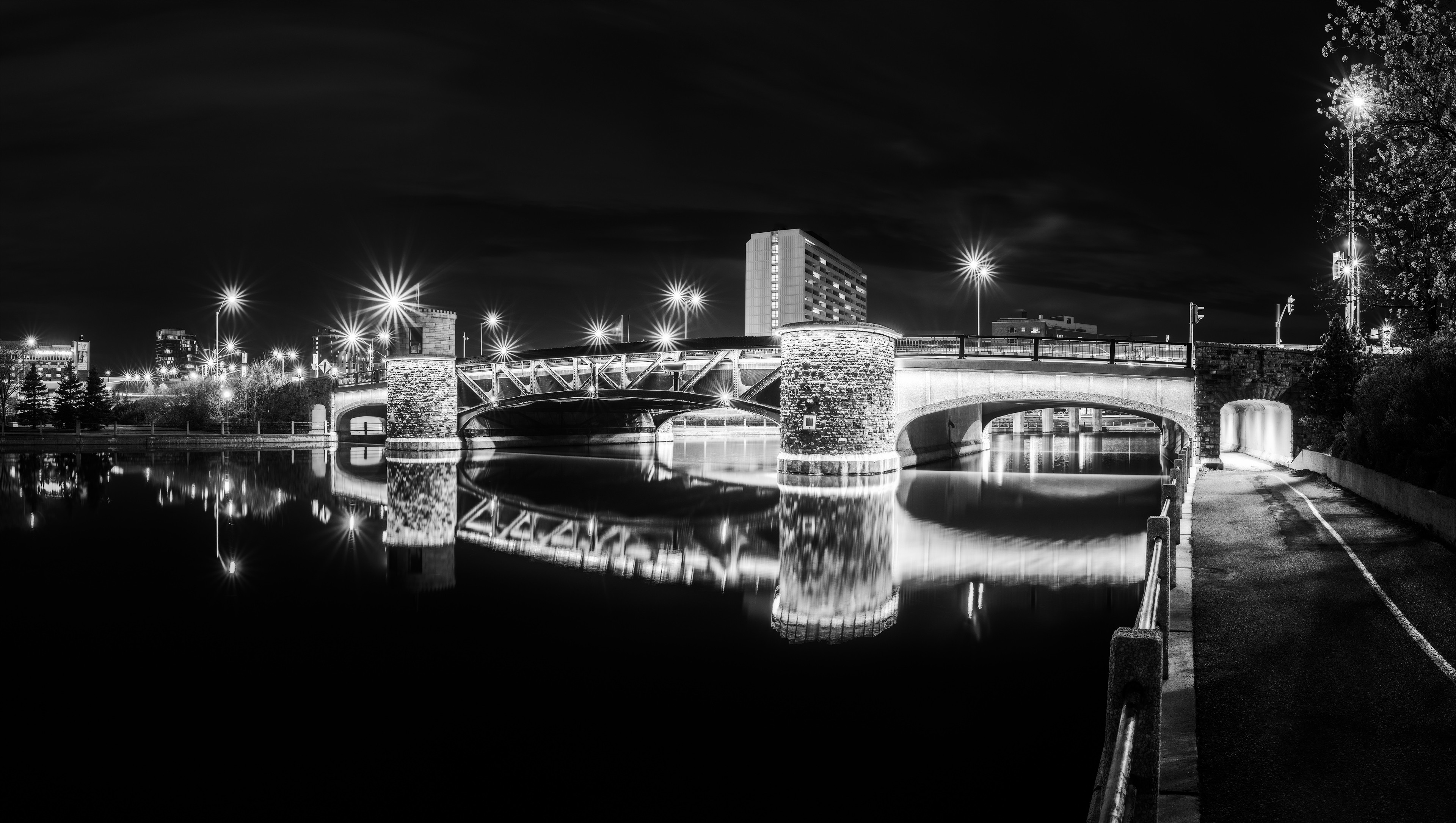 Midnight Symmetry at Pretoria Bridge, Ottawa